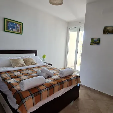 Summer Taste Apartment Sarandë